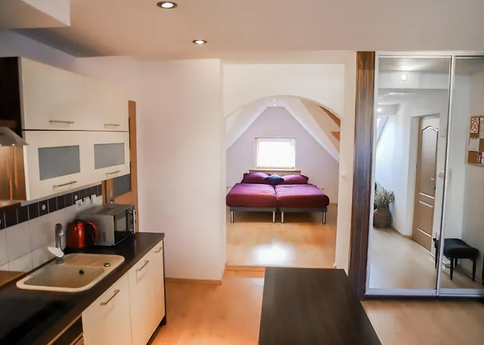 Lovely Apartment In City Center Of Jelenia Gora.